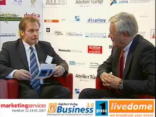Interview mit Dr. Henning von Vieregge, Hauptgesch�ftsf�hrer des GWA e. V.